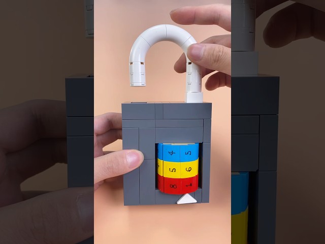 A LEGO Combination Lock that Really Works! #lego #legomoc #lock #satisfying