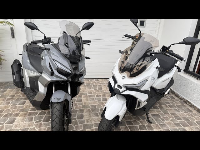 VOGE XRS 180 VS. SYM ADXTG 150 - UNDER-SEAT STORAGE COMPARISON