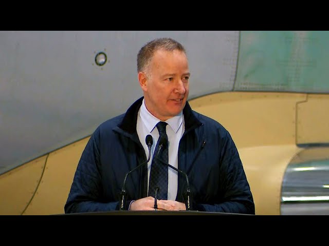 Government announces contract with Bombardier to update Canada’s air fleets