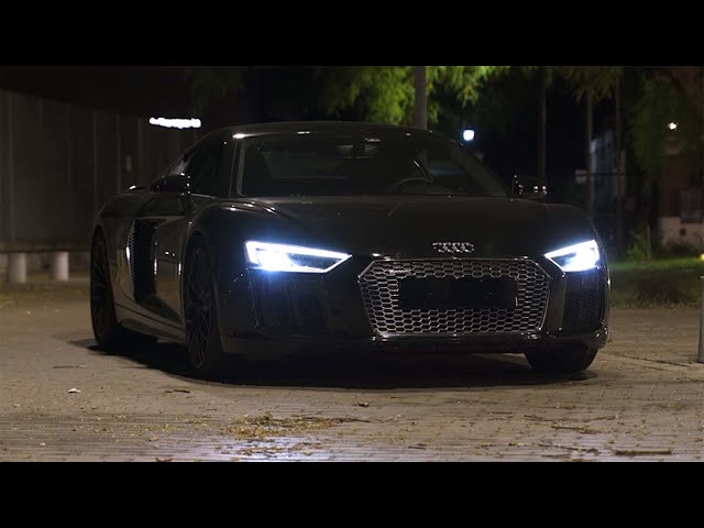 AUDI R8 V10+ FT STREETS OF BUENOS AIRES