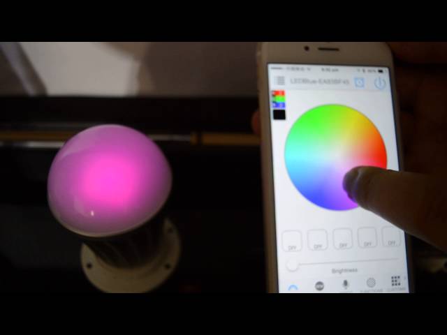 iphone and Android Remote Control WiFi LED Bulb Light