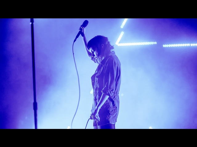 Tether (The Forum London) CHVRCHES Live