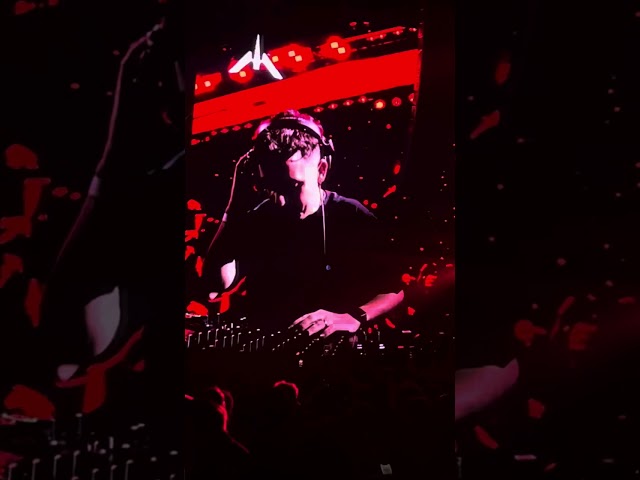 Mariano Mellino Audioholics 21/12/2024 Set fire to the rain