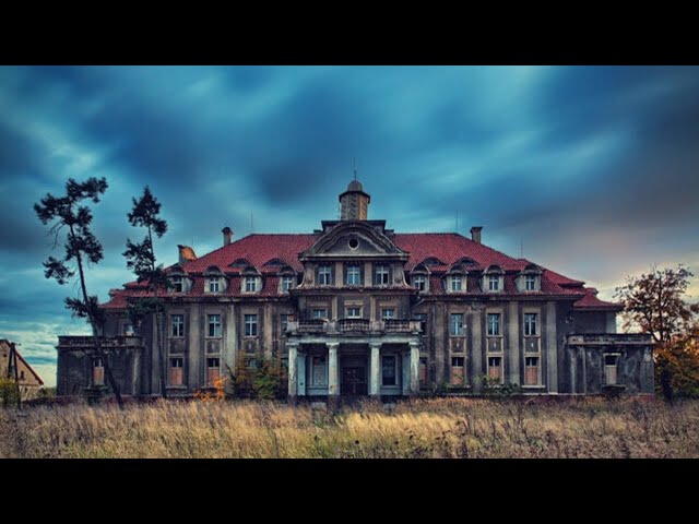 Abandoned Italian Renaissance Palace From A Tobacco Tycoon | BROS OF DECAY - URBEX