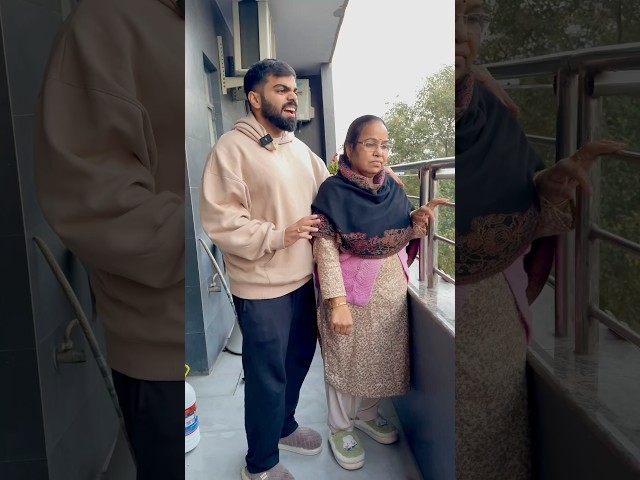 Gaurav or mummy ye kisay hata rahe #shorts #youtubeshorts #gauravaroravlogs