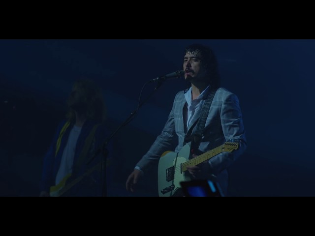 STICKY FINGERS - HOW TO FLY (LIVE AT THE HORDERN PAVILLION)