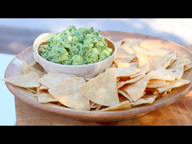 Gaby's Famous Guacamole / Game Day Food