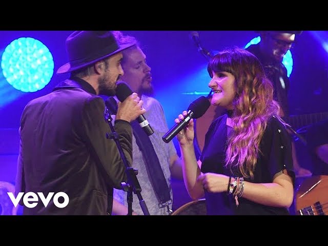 Rozalén feat Abel Pintos - Asuntos Pendientes (En Directo)