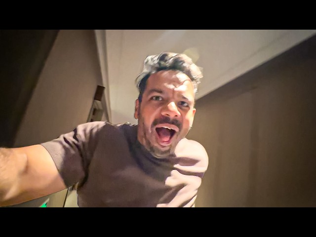 What I saw in My Hotel Room !! | Day 03