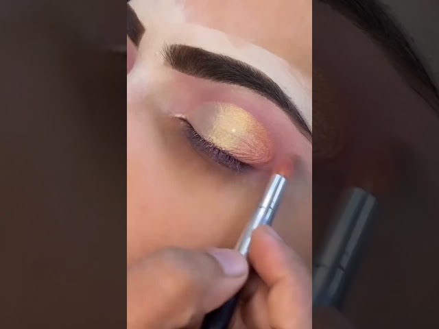 sabar karna seekhgayi mai #youtubeshorts #trending #eyemakeup