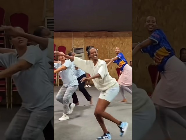 THE BEAUTIFUL RWANDAN GIRLS IN PRACTICE OF RWANDA TRADITIONAL DANCE