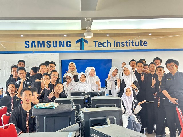 MIcroteaching Kelas XI RPLMateri Dictionary