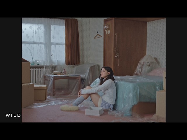 Rebecca Armstrong - Skin (Official Music Video)