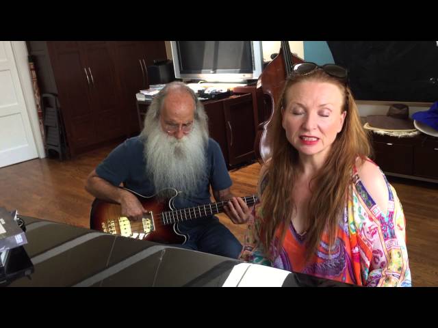 Judith Owen ft. Leland Sklar - Jeans On (Live)