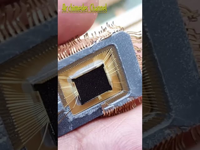 What's inside the microprocessor chips #shorts #microprocessor