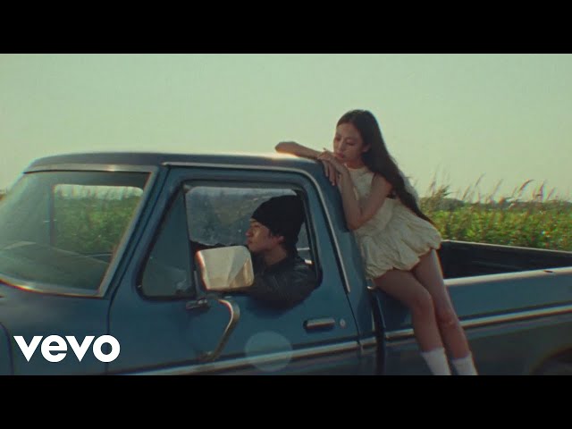 JENNIE - Less than a Lover (Performance Version)