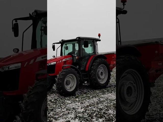 Massey Ferguson 5711 & Kuhn MDS 20.2