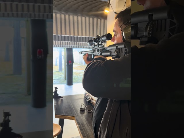 Le tir ici, avec une FX AIRGUNS IMPACT…  plus de 130 JOULES