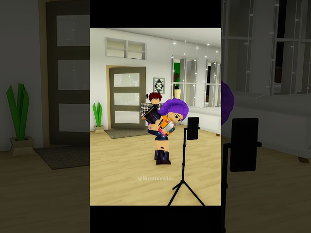 Rumi did Military Dance while sleeping! #roblox #robloxmemes #shorts