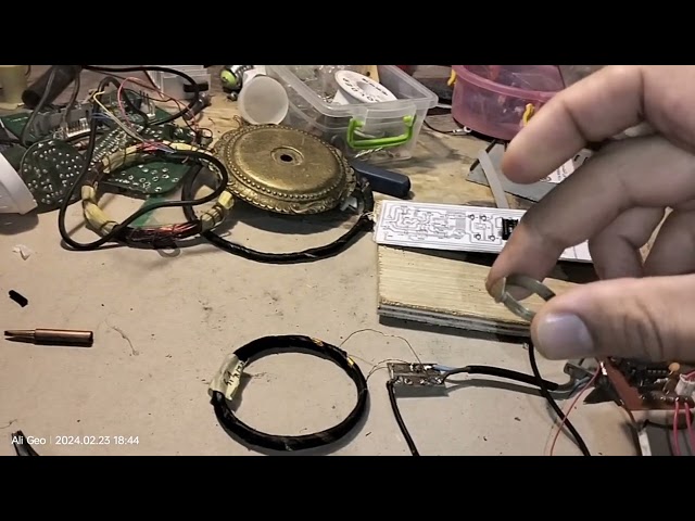ابسط مخطط بوينتر يعزل الحديد The simplest Pointer circuit that isolates iron