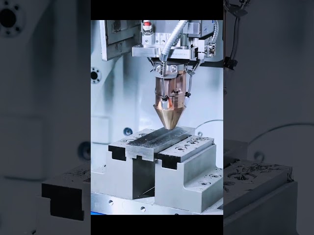 5-Axis CNC Machining Process！#CNCmachining #Engineering#PrecisionParts #5AxisCNC