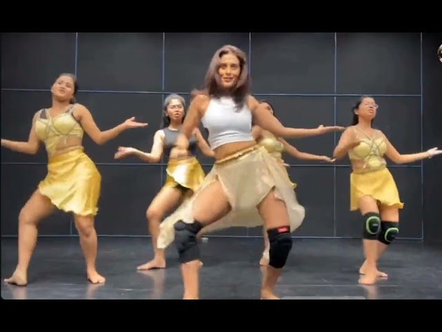 Aankh || Sonal Devraj || Team Practice #dance #sanyamalhotra #sunidhichauhan #aankh #bhaiyajismile 