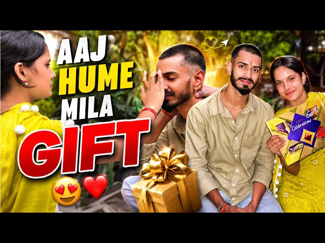 AAYUSH BHAI KO BANDHI RAKHI 🥹❤️ || HUME MILA GIFT😍❤️ ||