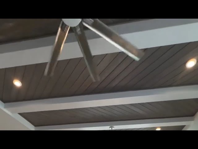 Video Tour of a House For Sale With Ceiling Fans