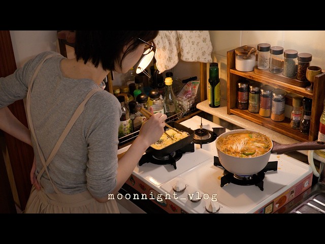 Living Alone in Korea. Crab Stew, Flower Market & Vintage Finds | What I Cook & Buy