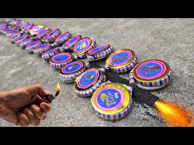 Lots of unlimited diwali Chakri Vs Diwali Ground Chakkar Experiment 🥵🥵 मै तो देखता ही रह गया #anar 
