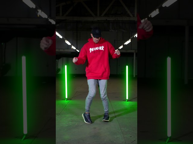 How To Michael Jackson Footwork | 10-Second Dance Tutorial