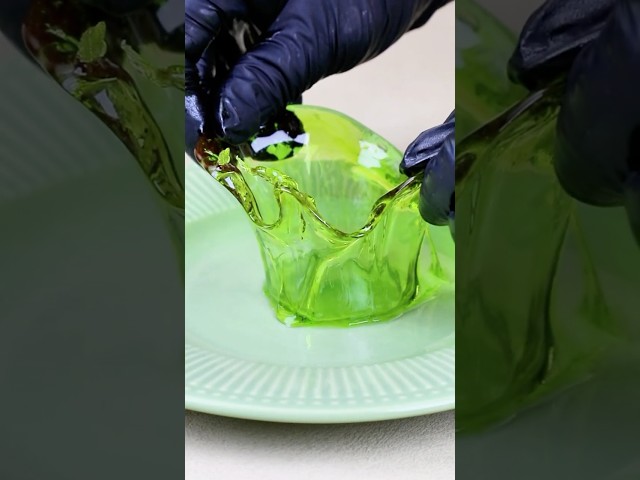 Tired of boring dessert plating? Try this caramel bowl and wow your friends