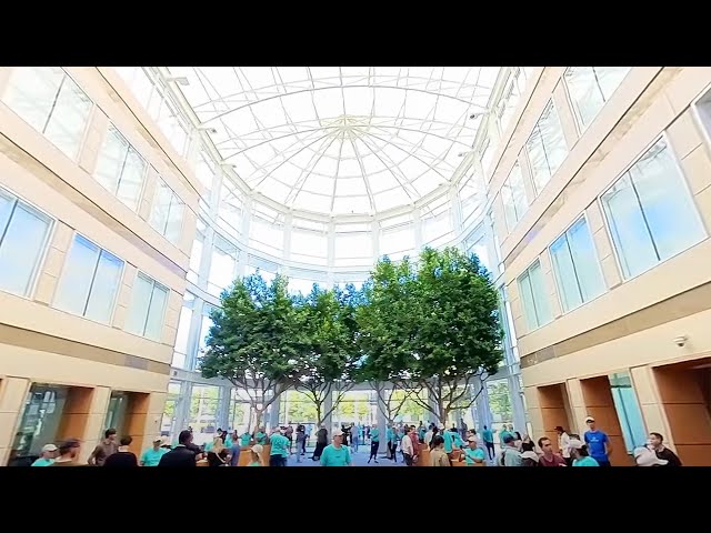 360° | First-Ever Look Inside the Original Apple Campus