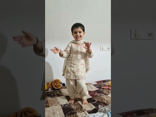 Kids Dance #smartkidsworld #smartkidsworld #funnyvideo #kids #comedyshorts