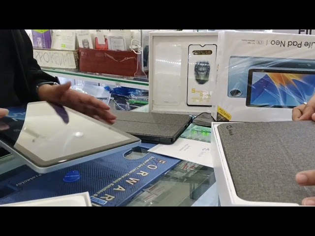 APPLYING SCREEN PROTECTOR TO MY NEWLY BOUGHT TECHLIFE NEO PAD | Del Mundo Family vlog