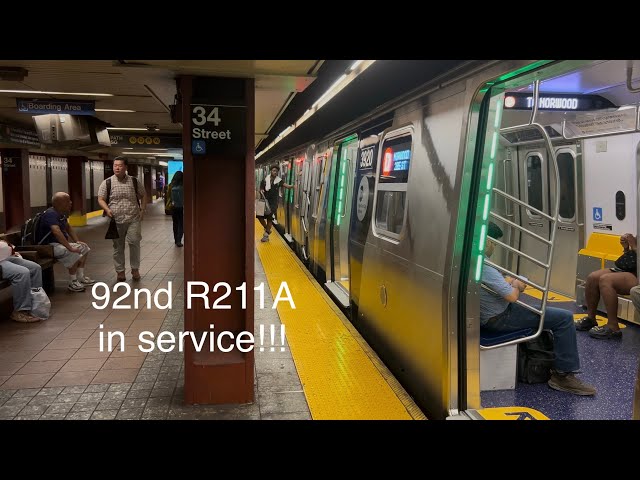 4K⁶⁰: Bronx bound R211A D at Herald Square (3774/3920)