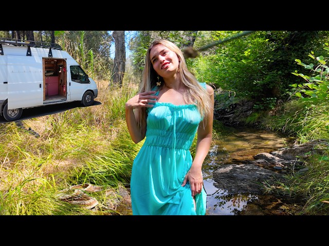 Trying To Survive A HeatWave In My Van | Solo Female Vanlife