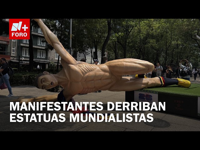 Protesters vandalize monumental soccer player statues on Paseo de la Reforma