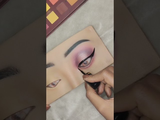 Engagement eye makeup tutorial ✨🧿#beautytutorial #makeuptutorial #makeuplover #engagementmakeuplook
