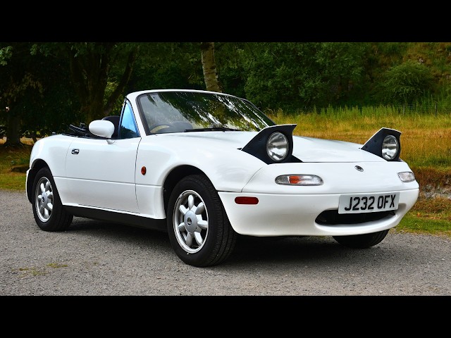 I Finally Drove the Original Mazda MX-5. Now I Get It.