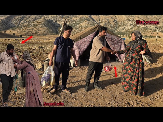 After arrest of second lady, Amir went to visit Fatima, but he was unable to bring Fatima back home