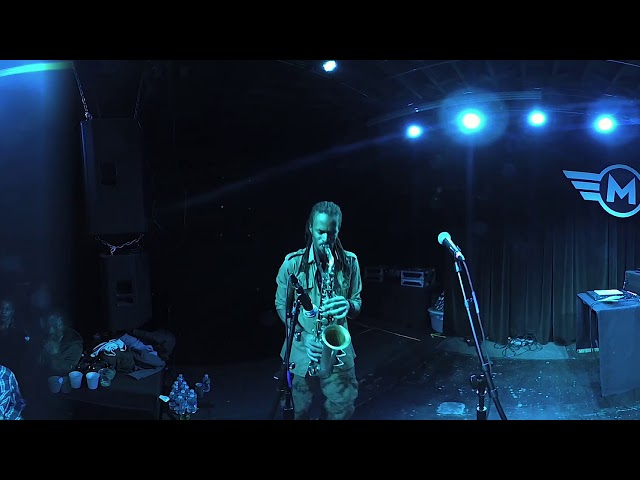 VR 360° : Subatomic Sound System live dub Augustus Pablo "Cassava Piece"