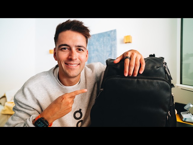 What I carry in my backpack 🎒 My everyday essentials