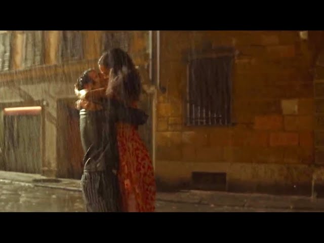 Amy and Lino kiss 1x01 || From scratch