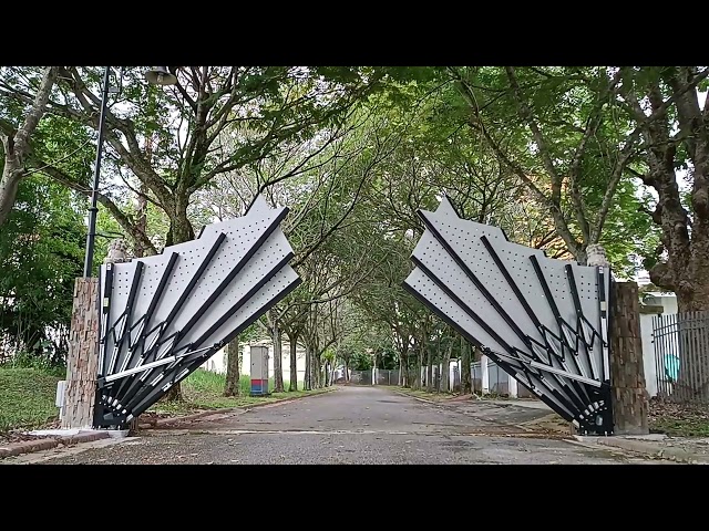 Auto vertical gate / Fan wing / Backside view / Actual Product Installation