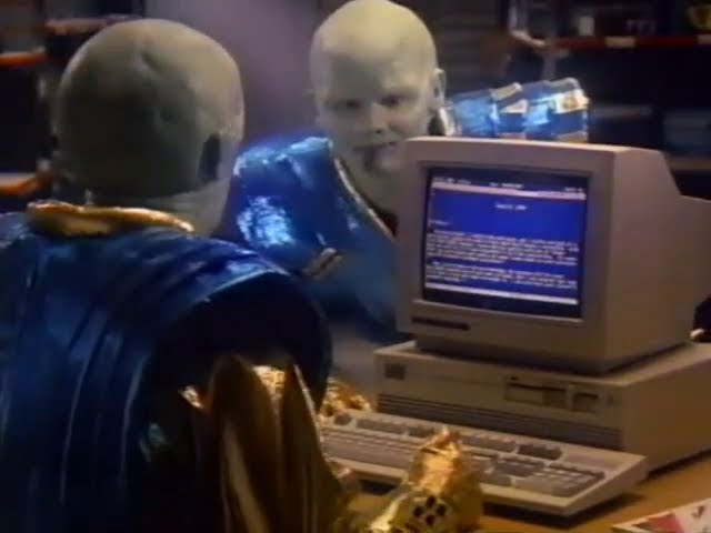 1989 - Radio Shack (Tandy 1000 SL Computer) - Beam It Up Commercial