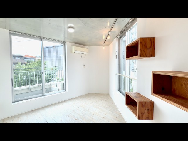 This Pet-Friendly Tokyo Micro Apartment Is Made for Cats! 🐈