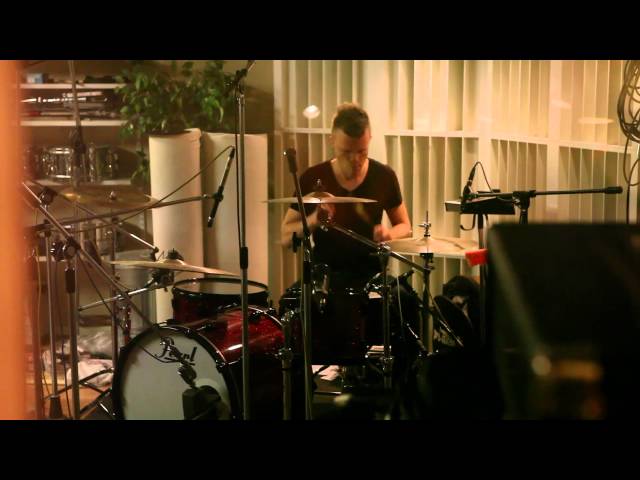 The Rasmus - Somewhere (Official Video)