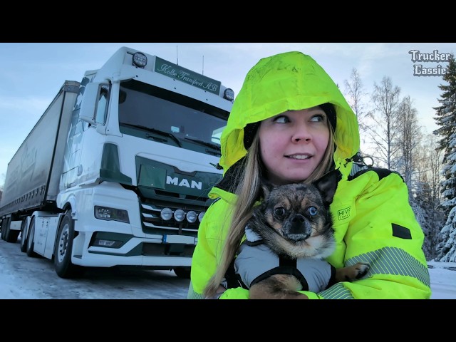 Trucking to North of Sweden Mid-Winter - All on my Own this Time!