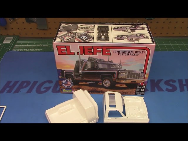 1979 Custom GMC C30 Dually El Jefe 1/25 Scale Model Kit Build How To Assemble Paint Waterslide Decal